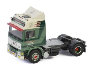 WSI01-3292 - Camion solo V.O.F.K. DE BOER – VOLVO F12 GLOBETROTTER 4x2