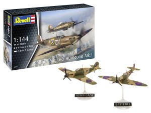 REV03771 - Maquette à assembler et à peindre - SUPERMARINE Spitfire Mk.Ia & HURRICANE MK.I