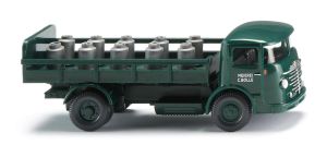 WIK047605 - Camion porteur laitier BOLLE – BÜSSING 4500