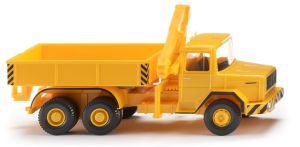 WIK050404 - Camion porteur avec grue de couleur jaune – MAGIRUS DEUTZ 6x4