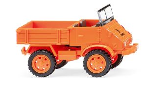 WIK087007 - Véhicule agricole de couleur orange – UNIMOG U411