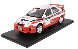 Voiture du Rac Rallye 1998 MÄKINEN/MANNISENMÄKI N°1 - MITSUBISHI LANCER RS Evo V