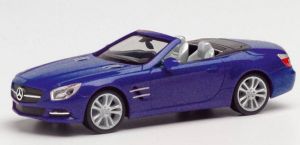 HER034838-002 - Voiture cabriolet couleur bleue métallique – MERCEDES SL