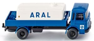 WIK080899 - Camion porteur avec réservoir ARAL - Man 4x2