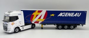 ELI118205 - Camion avec remorque des Transports AGENEAU – DAF XG 4x2