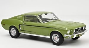 NOREV122704 - Voiture de 1968 couleur verte métallisé - FORD Mustang Fastback GT
