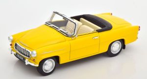 WBXWB124118 - Voiture cabriolet de couleur jaune - SKODA Felicia