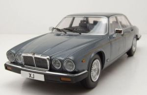 MOD18177 - Voiture de 1979 couleur grisé foncé - JAGUAR XJ série III