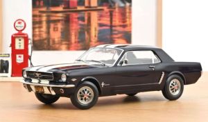 NOREV182805 - Voiture coupé de 1966 couleur bleu nuit métallisé - FORD Mustang