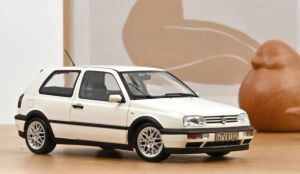 NOREV188508 - Voiture de 1996 couleur blanche - VW Golf GTI