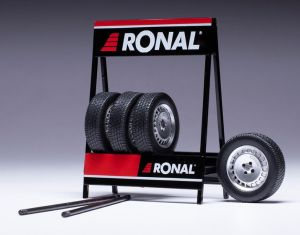 IXO18SET026W - 4 pneus avec jantes RONAL