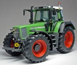 WEI1002 - FENDT 824