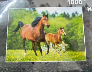 Puzzle une jument et son poulain – 1000 pièces