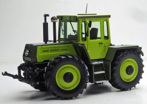 WEI1075 - Tracteur Mercedes 1300 Kinkynose
