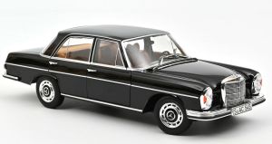 Voiture de 1968 couleur Noire – MERCEDES 280 SE
