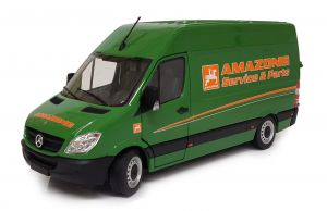 MAR1905-06-01 - Camion MERCEDES-BENZ Sprinter aux couleurs Amazone
