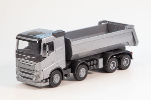 EMEK21351 - Camion porteur benne - VOLVO FH16 8x4 courleur gris