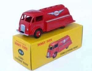 DIN25U - Camion citerne ESSO – FORD