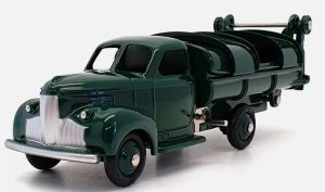DIN25VS - Camion poubelle - Edition Atlas - STUDEBAKER de couleur vert