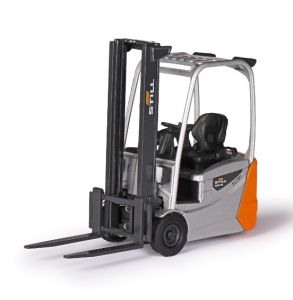 Chariot élévateur à trois roues – STILL RXE