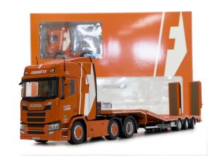 Camion avec porte engins de couleur Orange édition FEHRENKOTTER - SCANIA R500 6x2