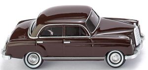 Voiture brun foncé MERCEDES 220