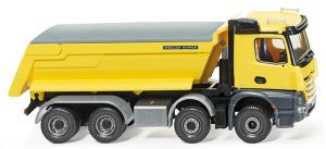 Camion jaune 8x4 MERCEDES Arocs avec benne MEILLER