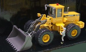 Chargeuse sur pneus VOLVO L150C