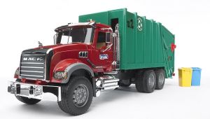 BRU2812 - MACK camion poubelle