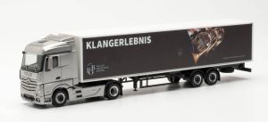 Camion 4x2 MERCEDES ACTROS STREAMSPACE semi remorque orchestre de la police bavaroise