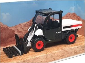 Chargeur de 10 cm BOBCAT Toolcat  5600 avec fourche à palette