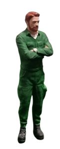 ATLAN32011_VERT - Figurine avec cotte de couleur vert – Mécanicien debout