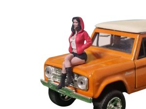 ATLAN32022_ROUGE_BLANC - Figurine avec sweat à capuche rouge - Femme assise