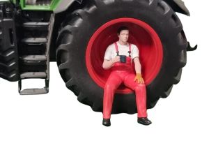 ATLAN32025_ROUGE - Figurine en cotte rouge - Homme assis en pause