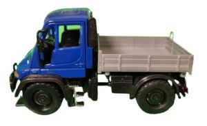 WEL32380BLEU - Véhicule utilitaire de couleur bleu et gris - MERCEDES Unimog U400