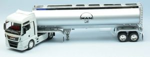 WEL32652CREME - Camion de couleur blanc creme avec citerne - MAN TGX XXL 4x2