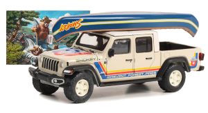 Voiture sous blister de la série SMOKEY BEAR - JEEP Gladiator de 2021 avec canoë