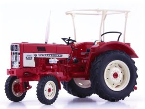 ATC39055 - Tracteur 2wd avec arceau - IH 453 2wd édition 2022