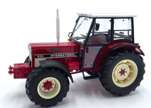 ATC39166 - Tracteur 1er génération – IHC 833 4wd