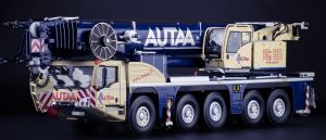 Grue aux couleurs du transporteur AUTAA -  DEMAG AC250-5