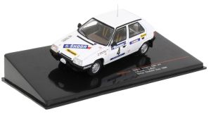 IXORAC407A.22 - Voiture du rallye de Valasska 1989 N°4 – SKODA favorit 136L