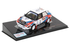 Voiture du safari rallye 1990 N°2 - LANCIA Delta Integrale 16V