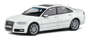 SOL4313302 - Voiture de 2010 couleur blanc - AUDI S8