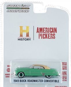 Voiture avec jantes vertes sous blister de la serie TV American Pickers 2010 - BUICK Roadmaster converticle 1949