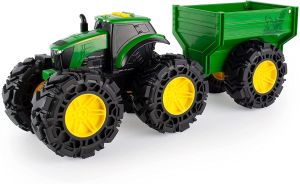 T47353 - Tracteur JOHN DEERE avec remorque