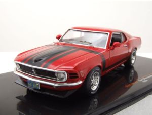 IXOCLC476N.22 - Voiture de 1970 couleur rouge – FORD mustang boss 302