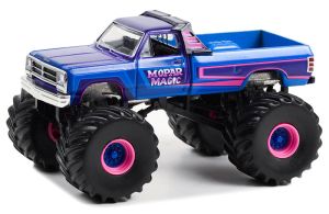 GREEN49120-A - Monster Truck sous blister de la série KINGS CRUNCH - DODGE Ram W350 de 1983 MOPAR MAGIC