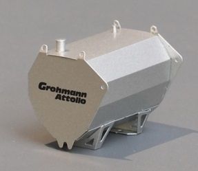 Accessoire pour grue LTM1800 aux couleurs GROHMANN - Réservoir d'essence