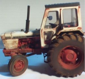 BRI43307 - Tracteur version sali DAVID BROWN 1210