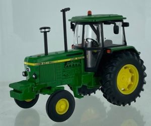 Tracteur limitée 2500 pièces - JOHN DEERE 3140 2WD